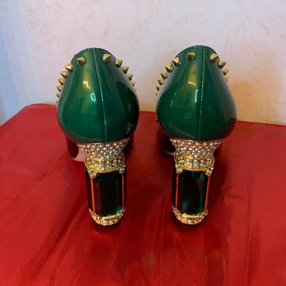 FSJ Green Bridal Pointed Toe Heels, Size 11 - Picture 5 of 9